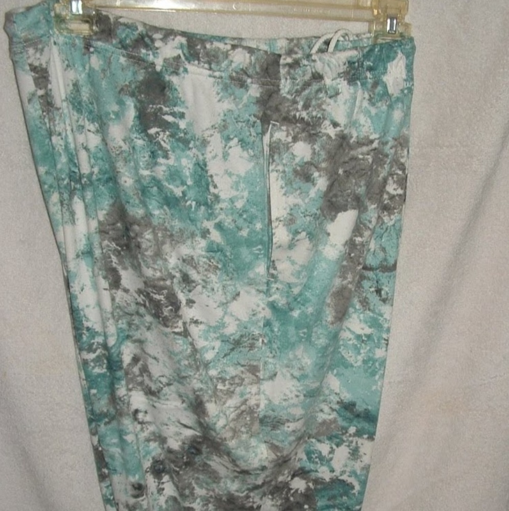 Roaman's Plus Size Capri pants
